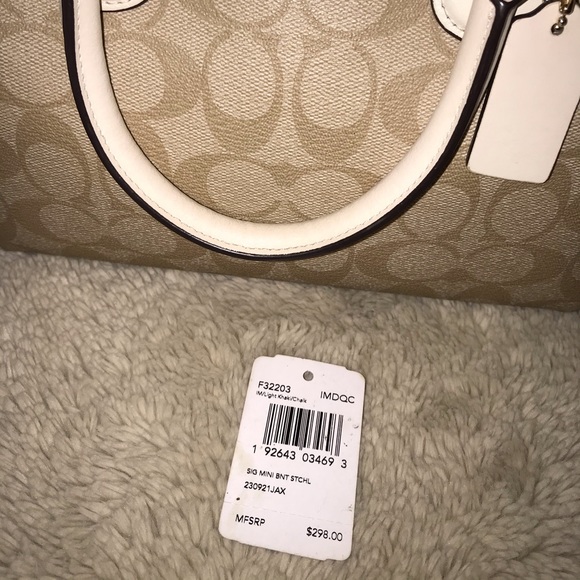 Coach Mini Bennett Satchel - Picture 5 of 16